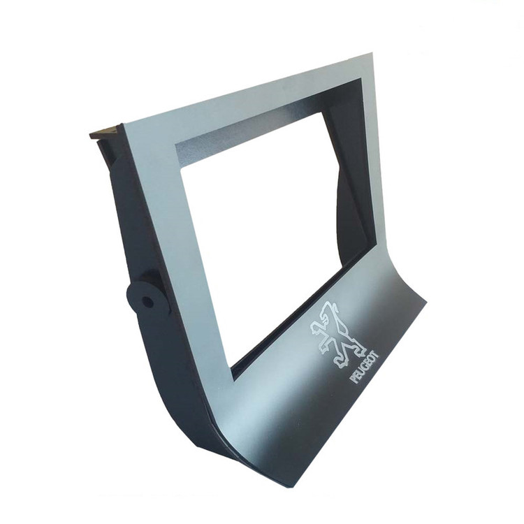 قاب مانیتور خودرو مدل P405